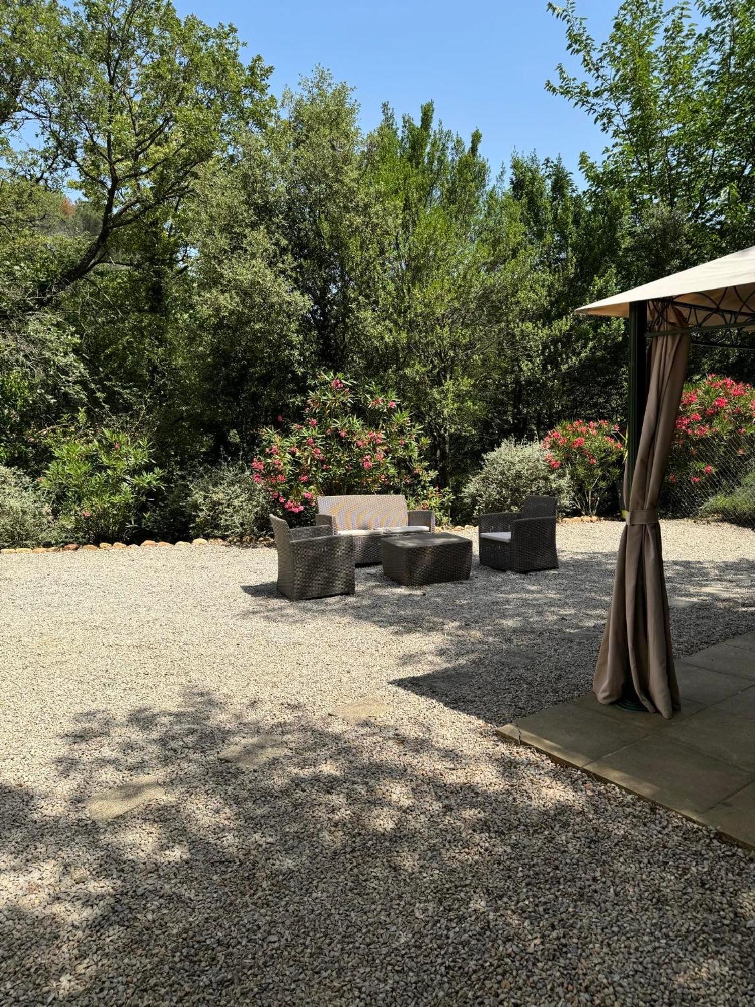 Maison Avec Piscine Chauffee Entre Mer Et Montagne Montauriol  Bagian luar foto